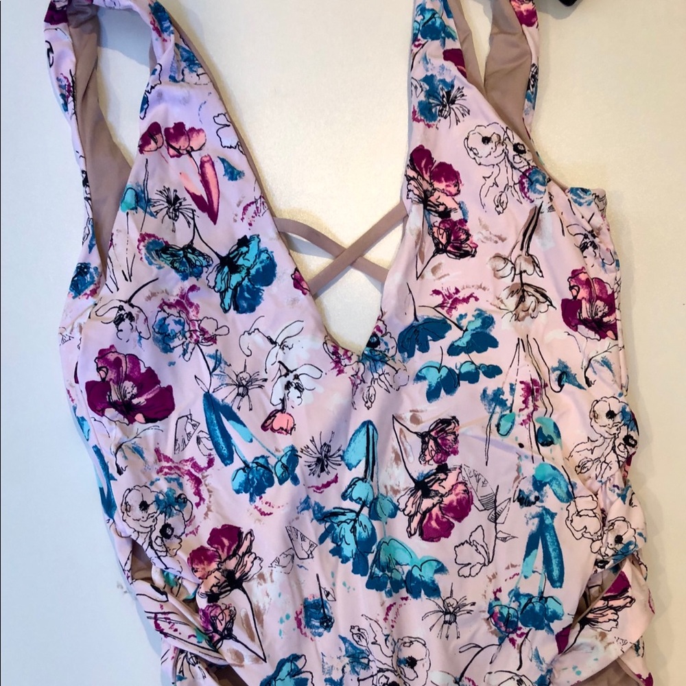 NWOT reversible swimsuit sz S, 2-4